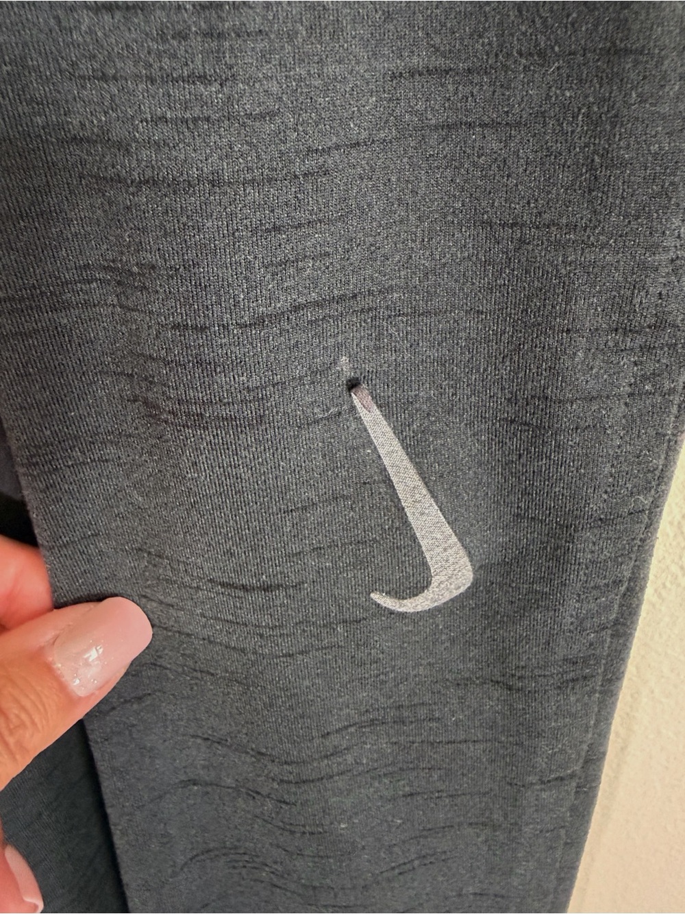 Nike Men’s Dri-FIT Yoga Jogger Pants Black Medium - Picture 3 of 9